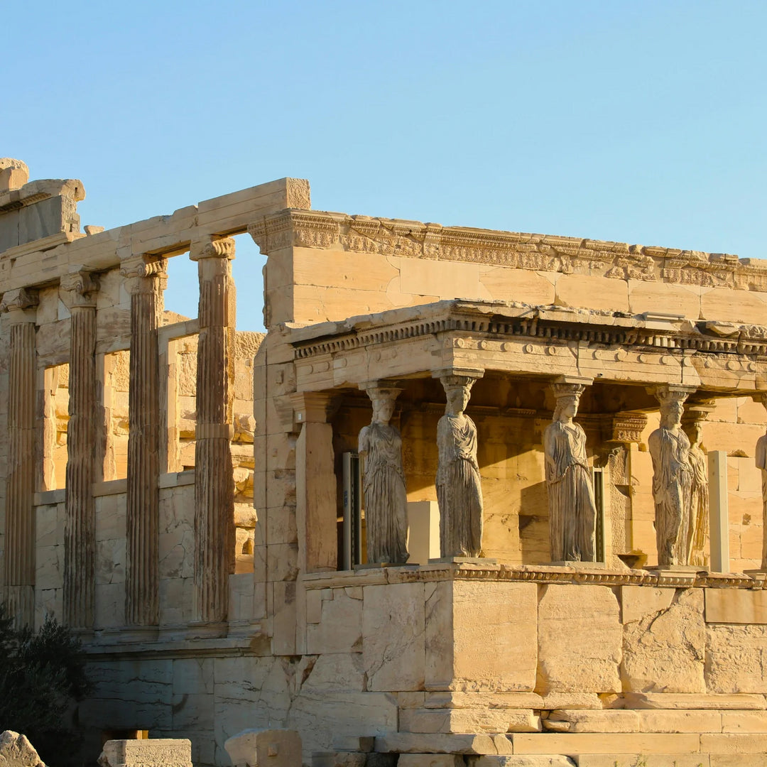 Photo by Bruna Santos: caryatids-of-erechtheion-at-the-acropolis-in-athens